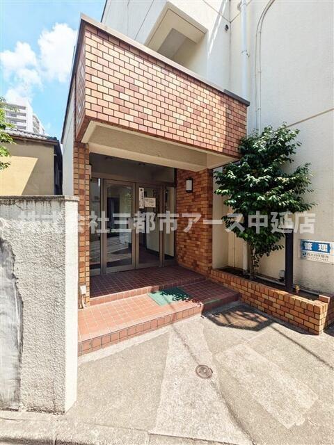 エントランス　フラワーホーム日ノ出　は三都市アース中延店へお任せください！