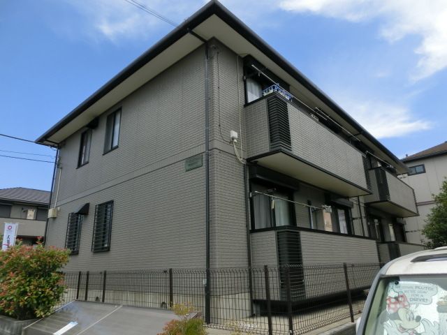 建物外観　全室角部屋