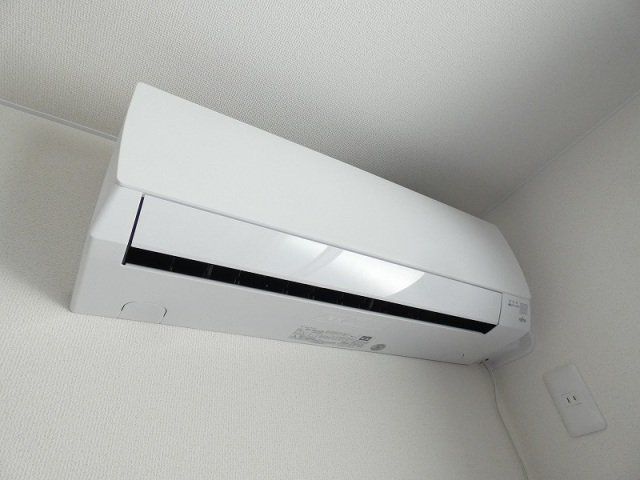 その他設備　エアコン一基付いています。