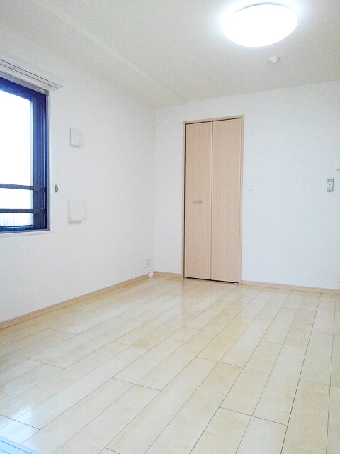 その他　☆2面彩光で風通りも良好☆