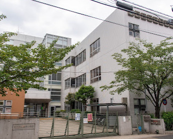 小学校　足立区立島根小学校（小学校）まで737m