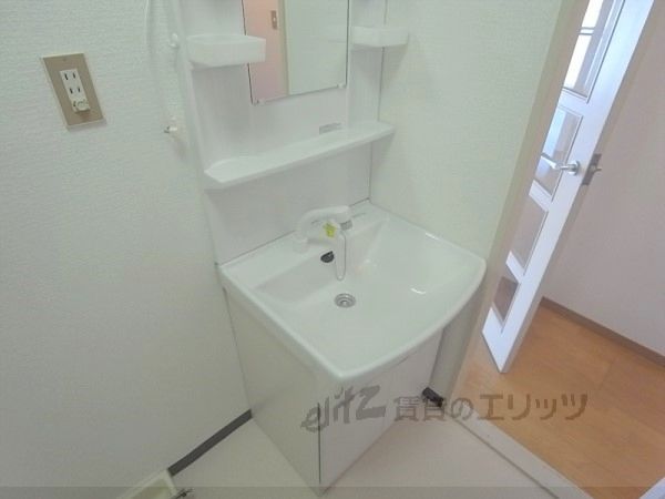 洗面設備　洗面所