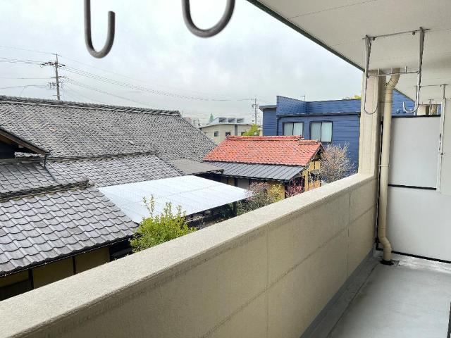 バルコニー　ベランダ