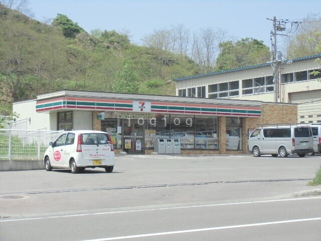 コンビニ　セブンイレブン小樽稲穂5丁目店（コンビニ）まで350m