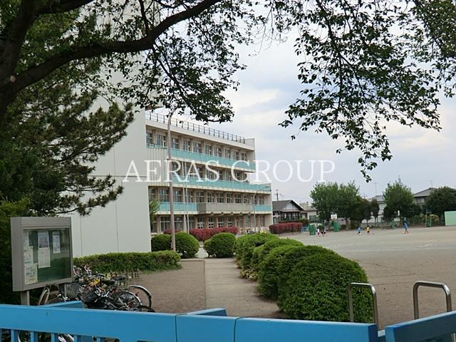 小学校　所沢市立上新井小学校（小学校）まで1004m