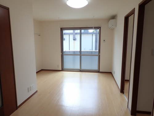 居室・リビング　※別部屋参考写真※