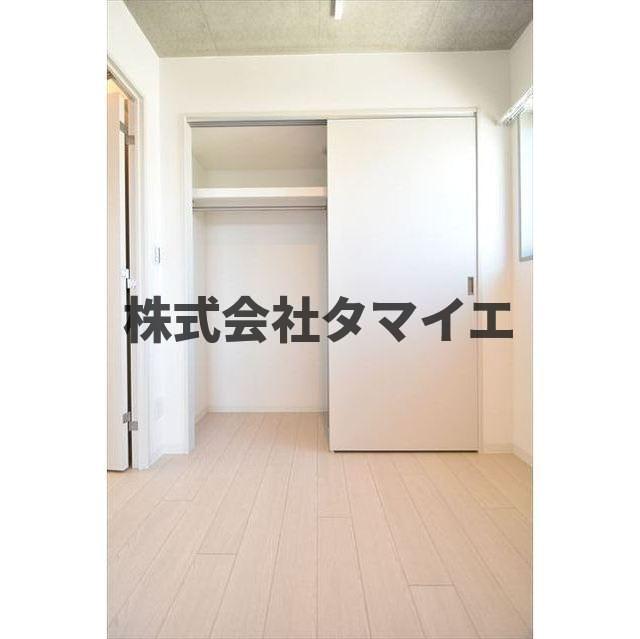 エントランス　物件の内装です