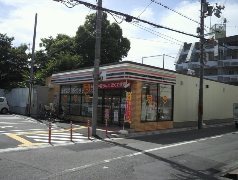 コンビニ　セブン-イレブンＪＲ塚本駅西店（コンビニ）まで150m