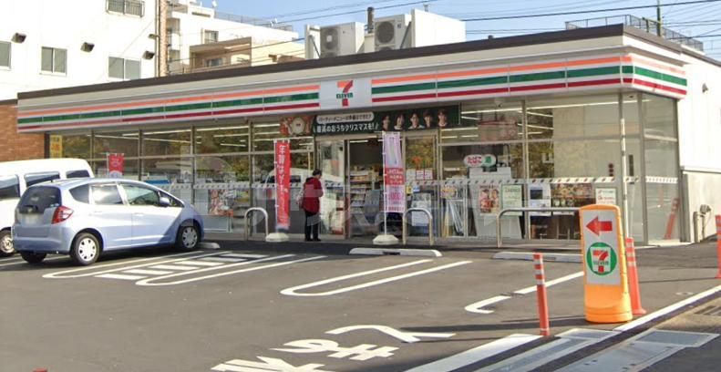 コンビニ　セブンイレブン上本郷駅北口店（コンビニ）まで350m