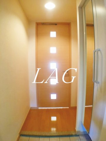 玄関　玄関です。