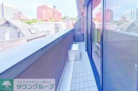 バルコニー　お問合せは(株)タウンハウジングレジデンス事業部【03-…
