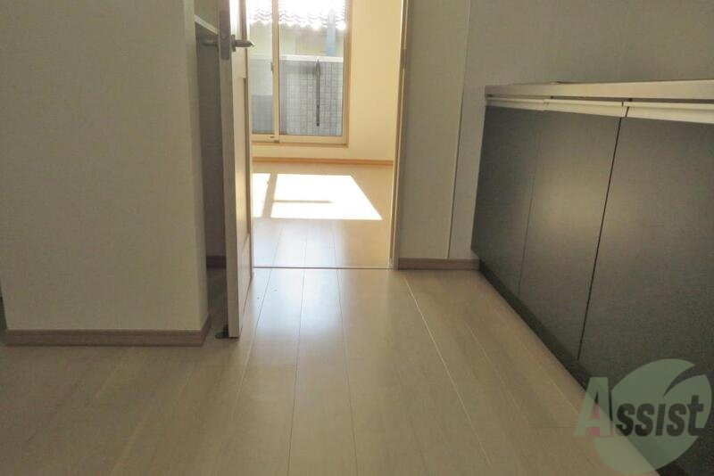 玄関　玄関から見た景色はこちらです。いかがでしょうか。