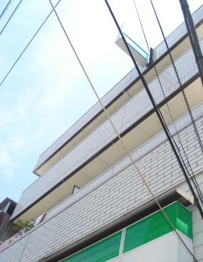 建物外観　和田ビル