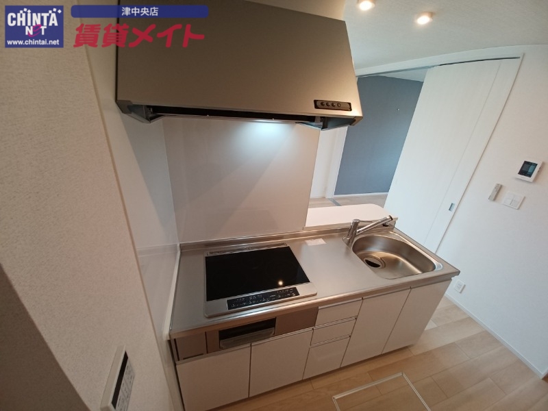 キッチン　同型タイプ画像