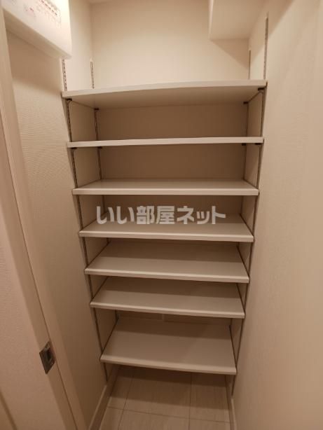 ワンルーフレジデンス亀戸の内装写真