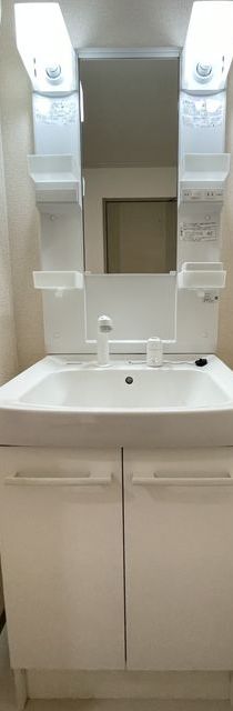 洗面設備　同仕様