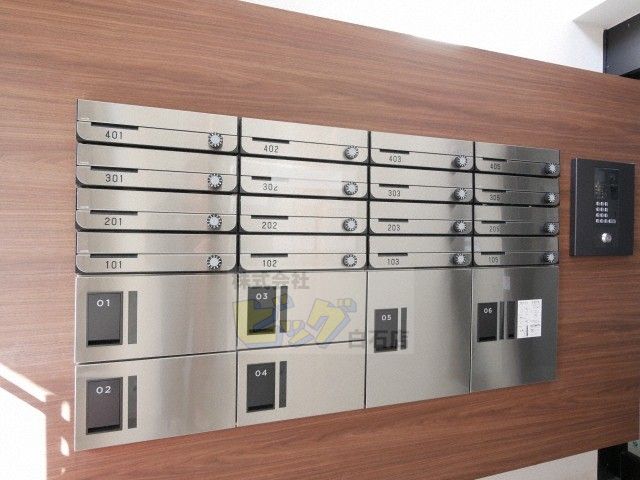 その他共有部分　留守中でも荷物が受け取れて便利な宅配ＢＯＸ完備しています♪