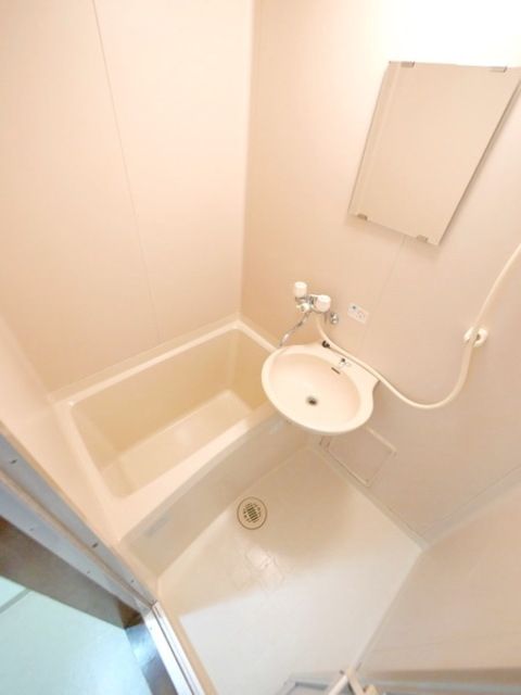 バス・シャワールーム　★お部屋探しはタウンハウジング稲田堤店まで★