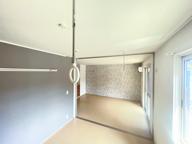 その他設備　室内物干し