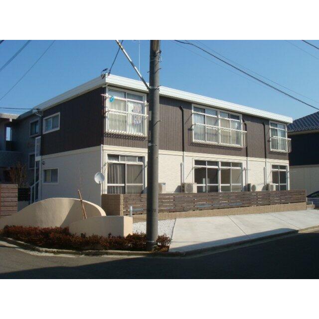 建物外観　白樺のイメージの新築感覚建物