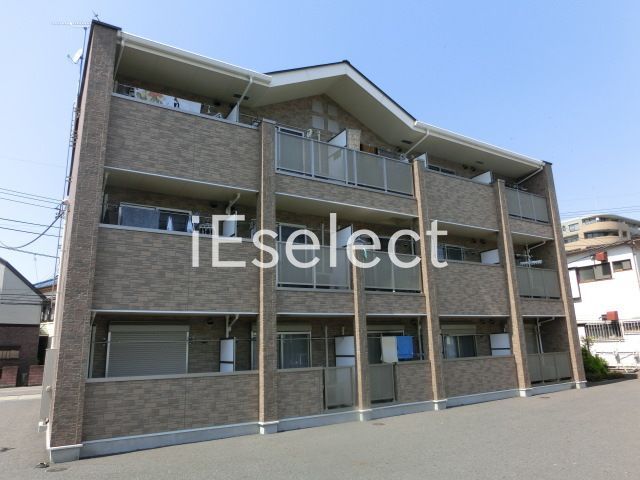 建物外観　明るいマンション