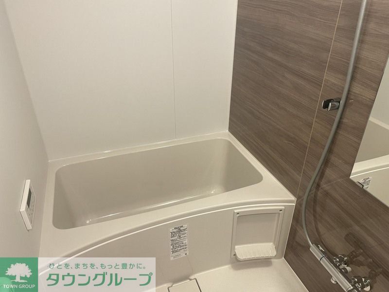 バス・シャワールーム　別部屋のお写真です。