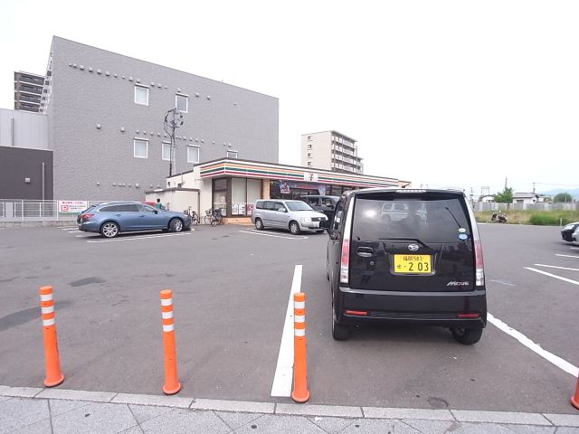 その他　セブンイレブン（その他）まで950m