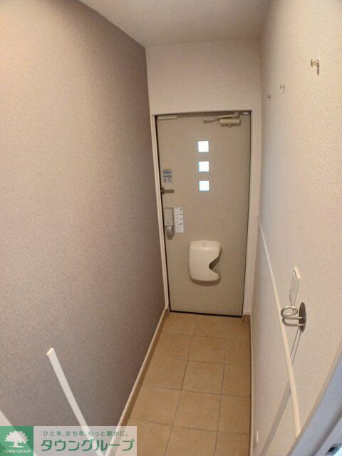 玄関　設備