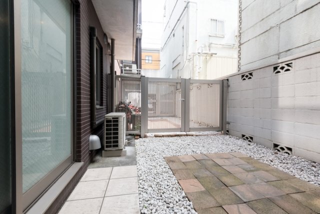 庭　専用庭