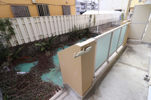 庭　専用庭付き