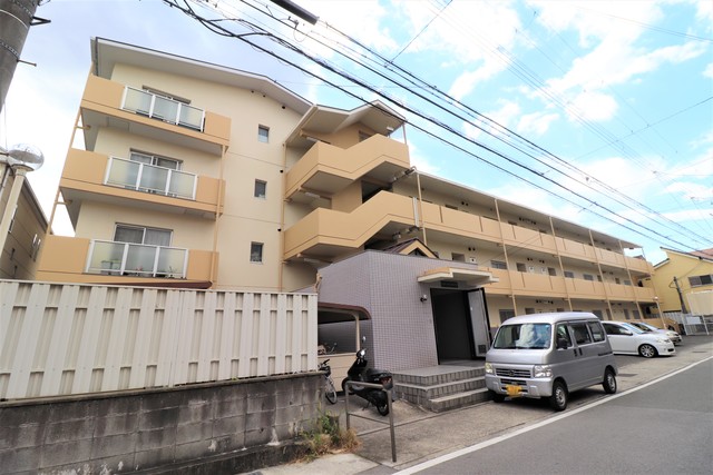 建物外観　ミラーハイツタバタ