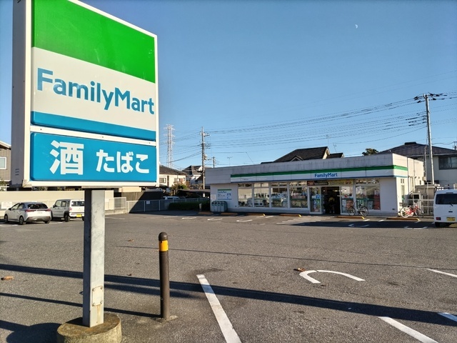 コンビニ　ファミリーマート　二十世紀が丘店（コンビニ）まで450m