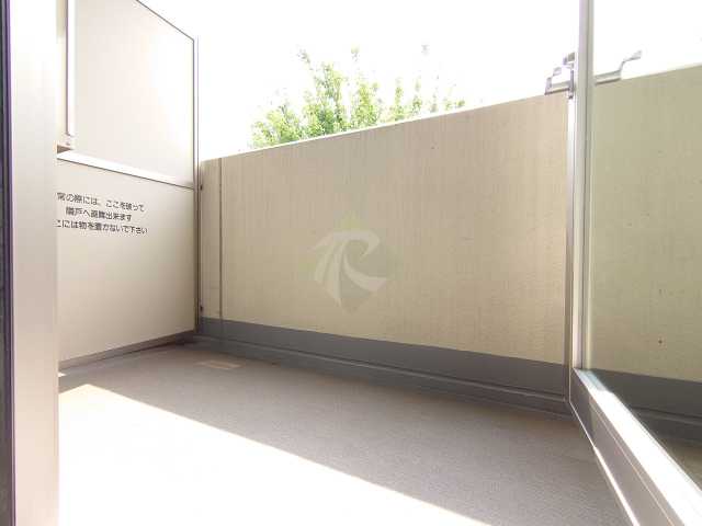 バルコニー　別部屋参考写真でございます