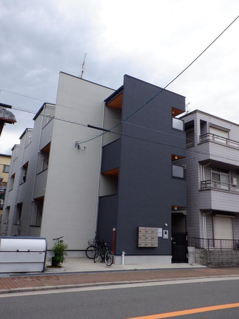 建物外観　同じタイプ同じモデルを使用