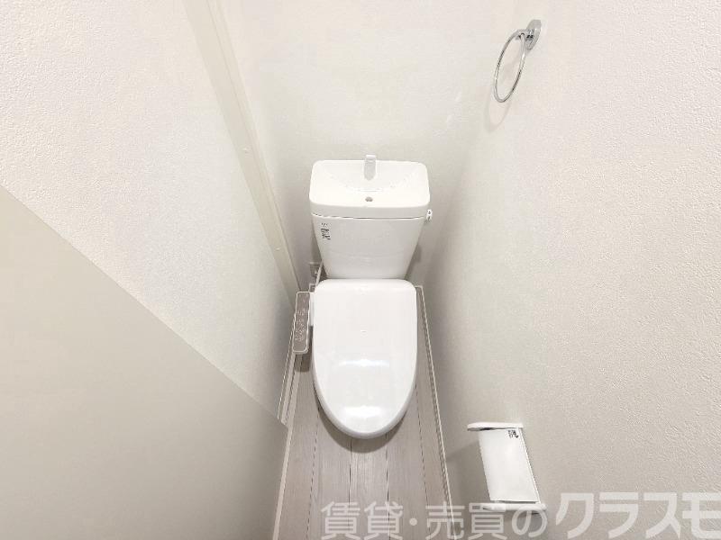 トイレ　ウォシュレット＆ウォームレット