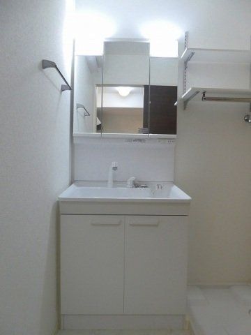 洗面設備　シャンプードレッサーです。