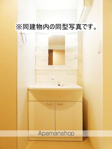 ＪＲ東海道本線 浜松駅 バス乗車時間：15分 最寄りバス停で下車 徒歩1分 4階建 築12年の内装写真
