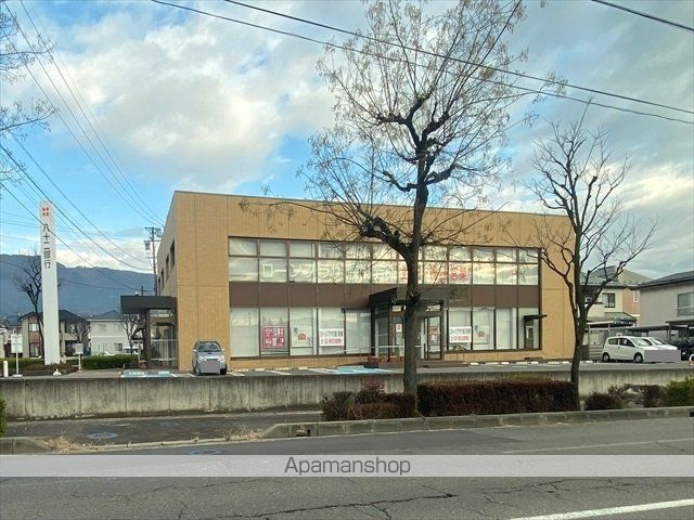 銀行　（株）八十二銀行／浅川若槻支店（銀行）まで1600m