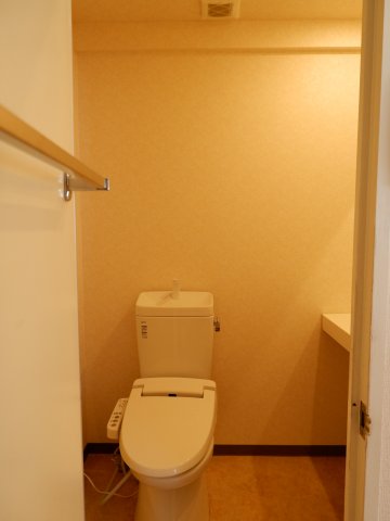 トイレ　シンプルで使いやすいトイレです
