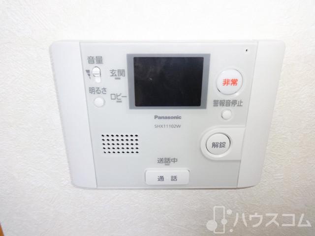 セキュリティ　防犯対策にもなるモニター付きインターホン♪