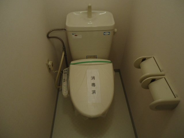トイレ　シャワー付トイレ