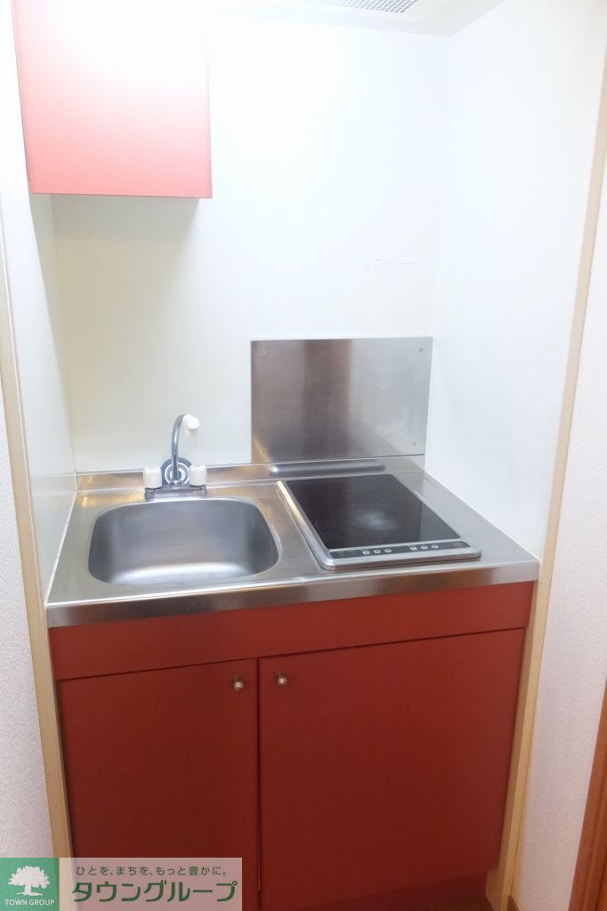 キッチン　２口電気コンロ設置済み