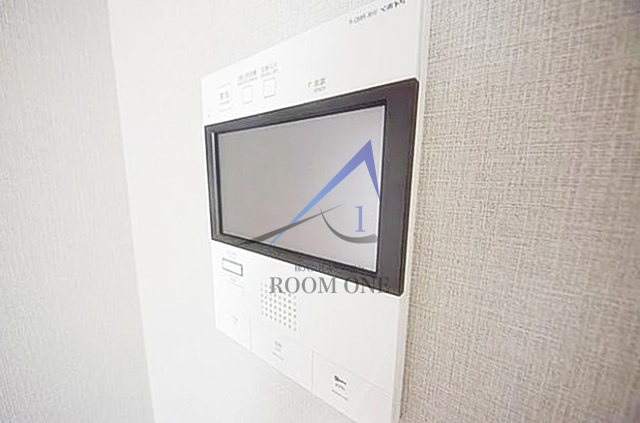 セキュリティ　モニター付きインターホンです。