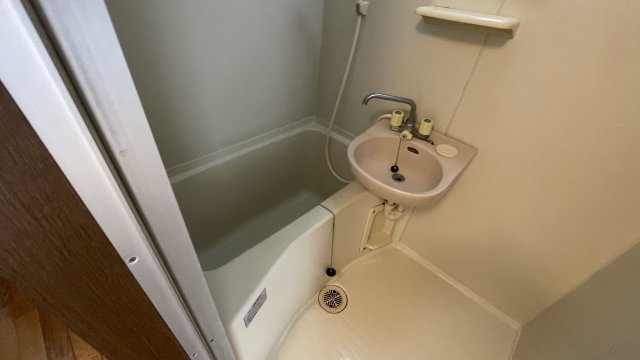 バス・シャワールーム　シンプルで使いやすい浴室です！