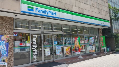 コンビニ　ファミリーマート 名駅二丁目店（コンビニ）まで140m