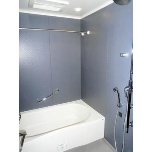 バス・シャワールーム　※写真は同タイプ住戸です。