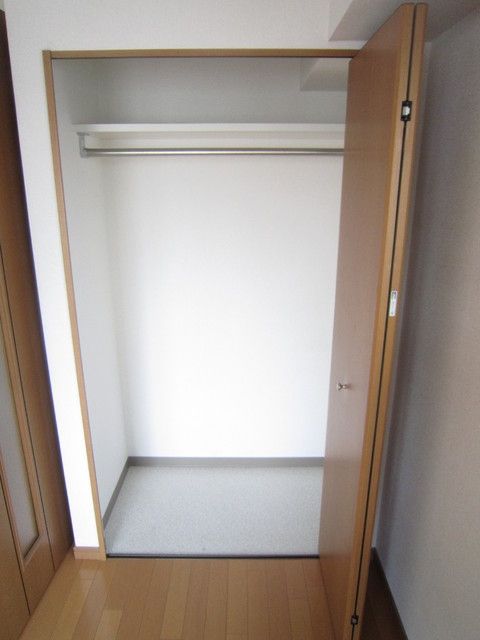 収納　NULL