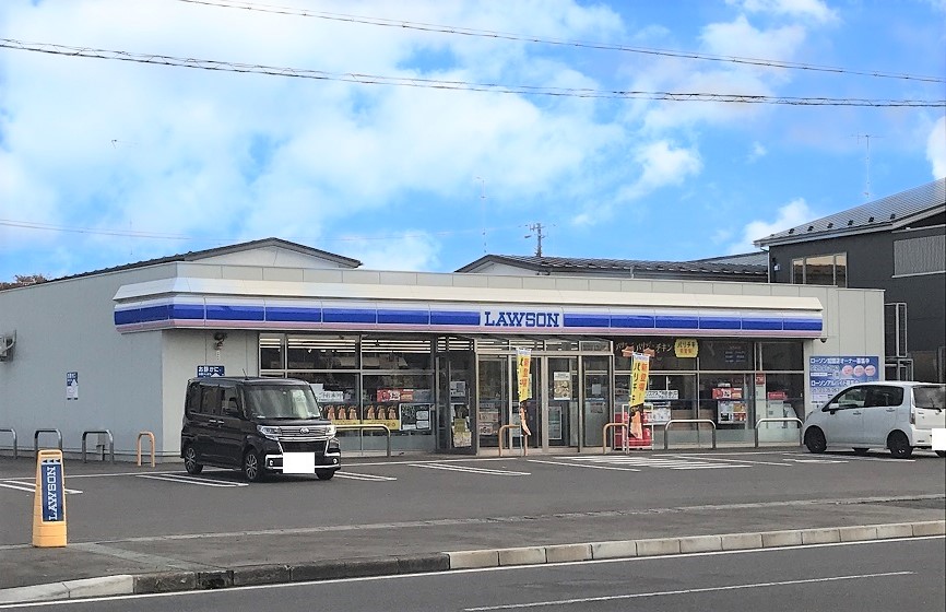 コンビニ　ローソン 八戸諏訪二丁目店（コンビニ）まで319m