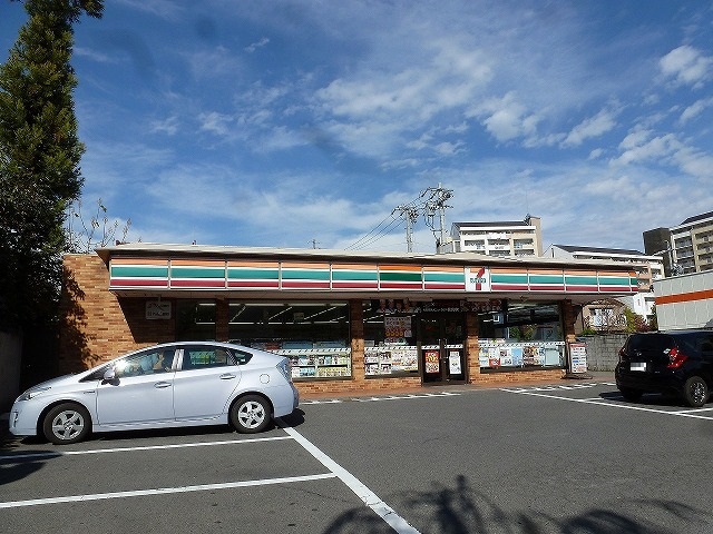 コンビニ　セブンイレブン 長野柳町店（コンビニ）まで145m
