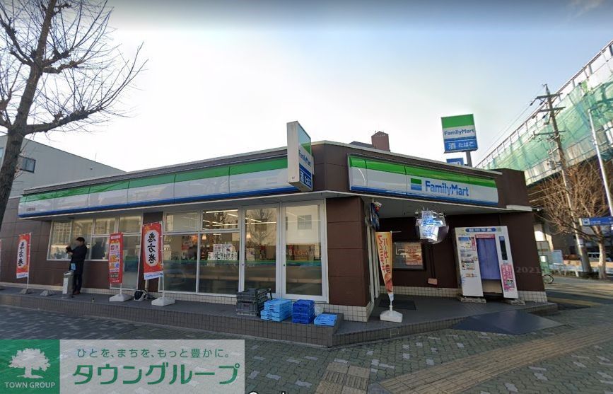 コンビニ　ファミリーマート岩塚駅前店（コンビニ）まで150m